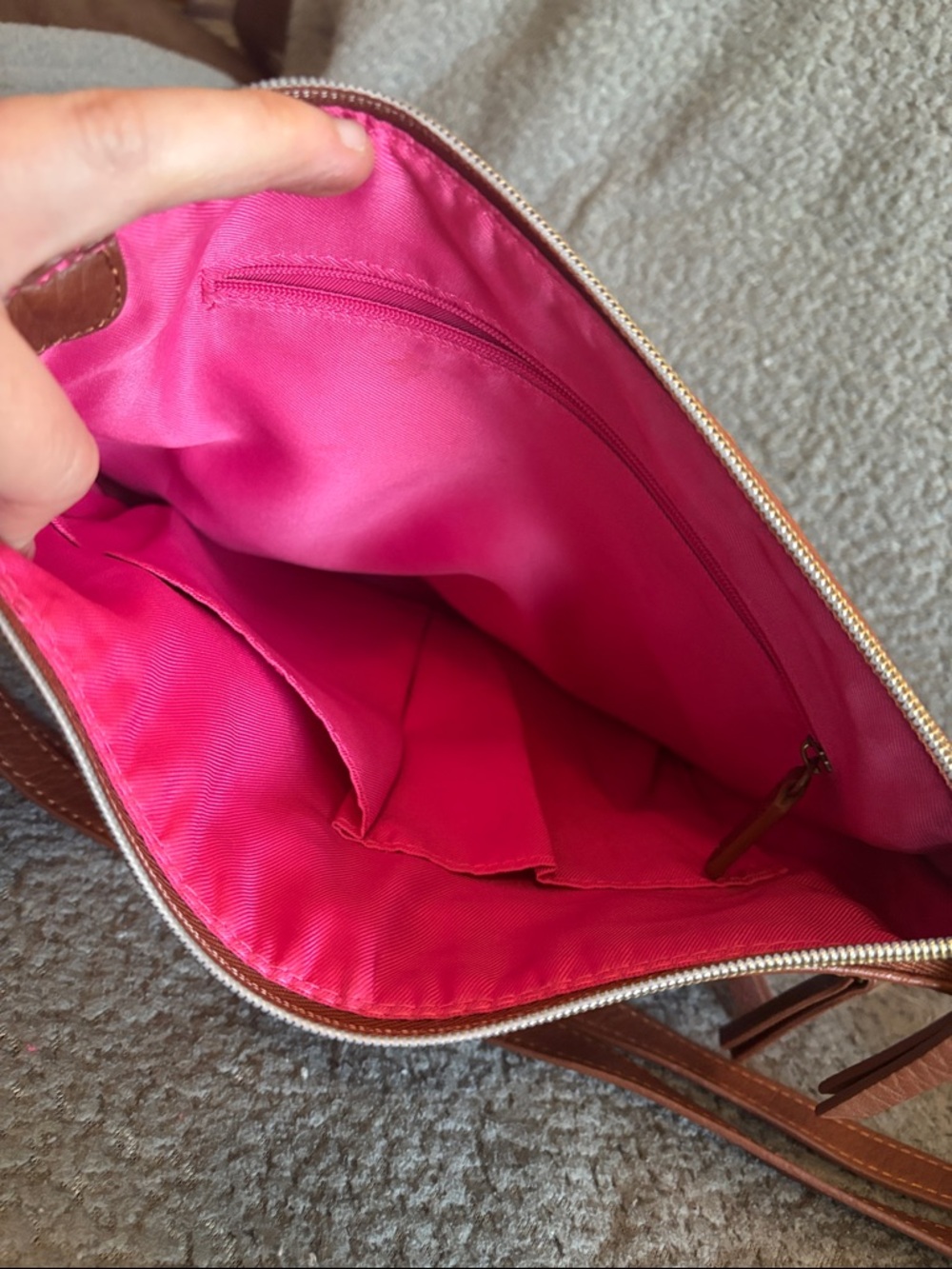 The Sak Purse - Picture 4 of 4